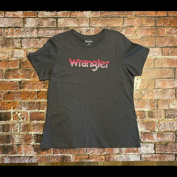 Wrangler Tops - NWT Women's Wrangler Screenprint T-Shirt SZ XL Gray with Pink Logo